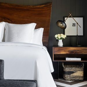 Accessible Vineyard King Room