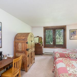 Manitou Lodge 3 By Alpine Lodging Telluride