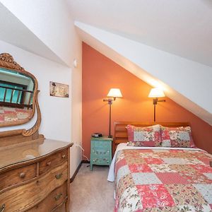 Manitou Lodge 8 By Alpine Lodging Telluride