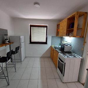 Dormitory Room Mixed