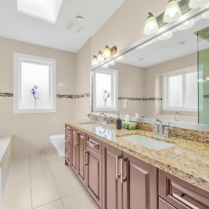 Private Bathroom Room