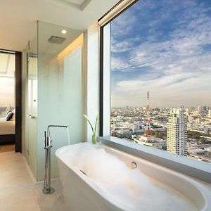 Premium Deluxe King Room