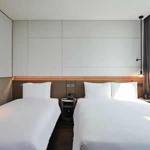 Family Twin Room