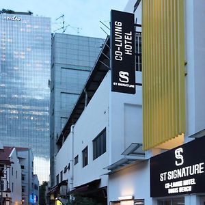 St Signature Bugis Beach