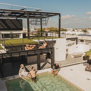 Caleta Hostel Rooftop & Pool