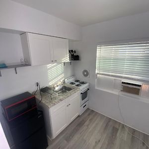 Deluxe Queen Studio