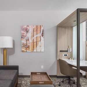 Queen Suite