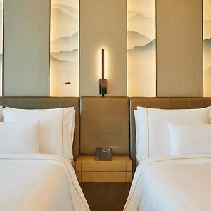 Westin Club Twin Room