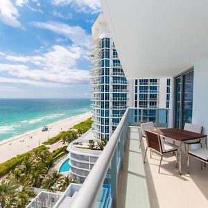 Superior One-Bedroom Suite Direct Ocean View