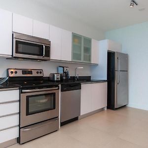 Deluxe One-Bedroom Suite Partial Ocean View