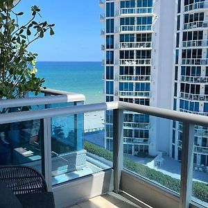 Junior One-Bedroom Suite City Ocean Views