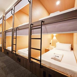 Single Room Female only