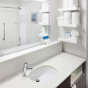 King Room Mobility Access or Non-Smoking