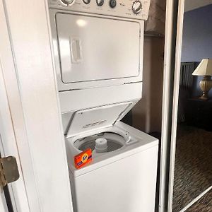 One-Bedroom King Suite Non-Smoking