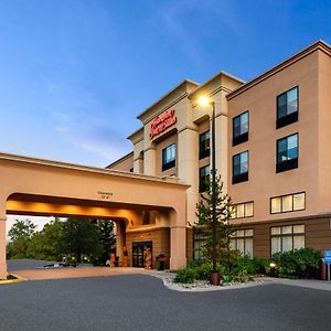 Hampton Inn & Suites Fairbanks