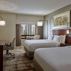 Upper Floors Queen Room
