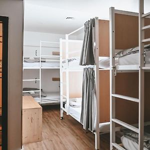 Dormitory Room Mixed