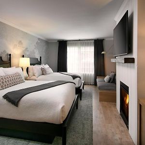 Standard Queen Room Two Queen Beds