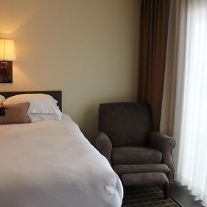 Queen Room Two Queen Beds