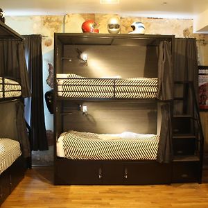 Dormitory Room Mixed