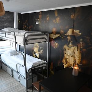 Dormitory Room Mixed