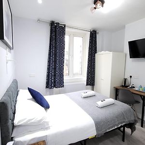 Private Bathroom King Room