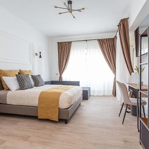 Luxury Triple Room