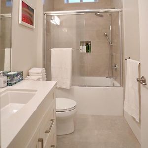 Private Bathroom King Room