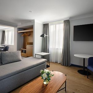 Junior Suite MClub Access