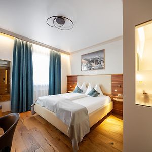 Comfort King Room