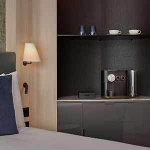Premium Queen Room