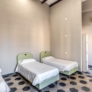 Dormitory Room Female only