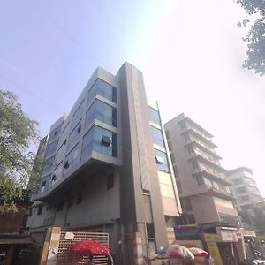 Hotel Beverly Palace Santacruz - Near Bkc - Mumbai Airport T1
