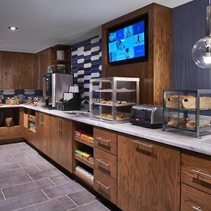 Queen Suite