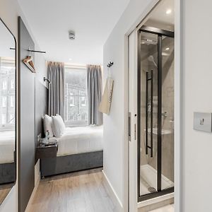 Compact Single Room