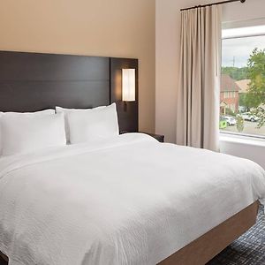One-Bedroom King Suite Mobility accessible