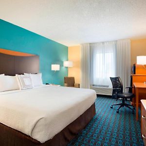 King Room Mobility or hearing accessible