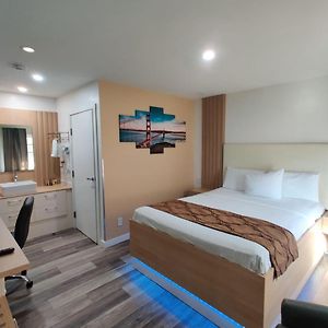 Standard Room with 1 Single Bed