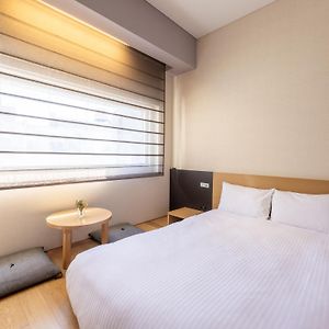 Japanese-Style Room