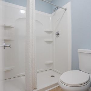 Queen Room Two Queen Beds Pet-friendly