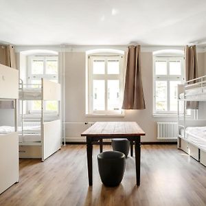 Dormitory Room Mixed
