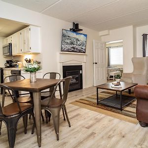 Condo In Gatlinburg Very Peaceful - 10 Min Walk To Main Strip