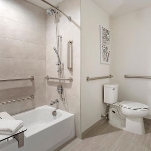 King Suite Disability Access