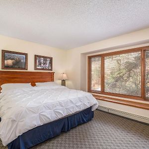 One-Bedroom Top floor Suite