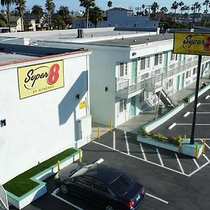Super 8 By Wyndham Oceanside Downtown