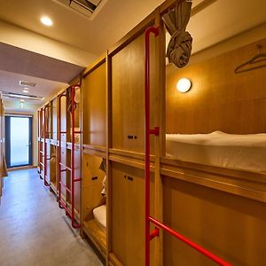 Dormitory Room Mixed