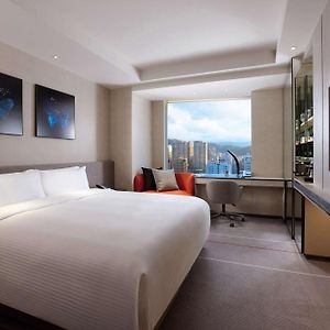 Deluxe Upper Floors King Room