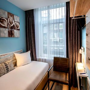 Small Single Room