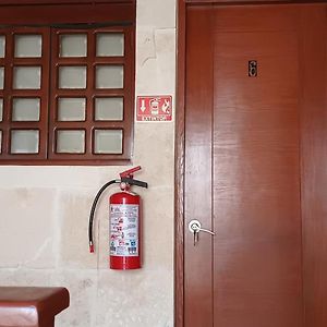 Small Single Room
