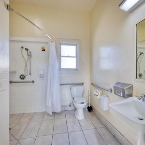 Private Twin Room